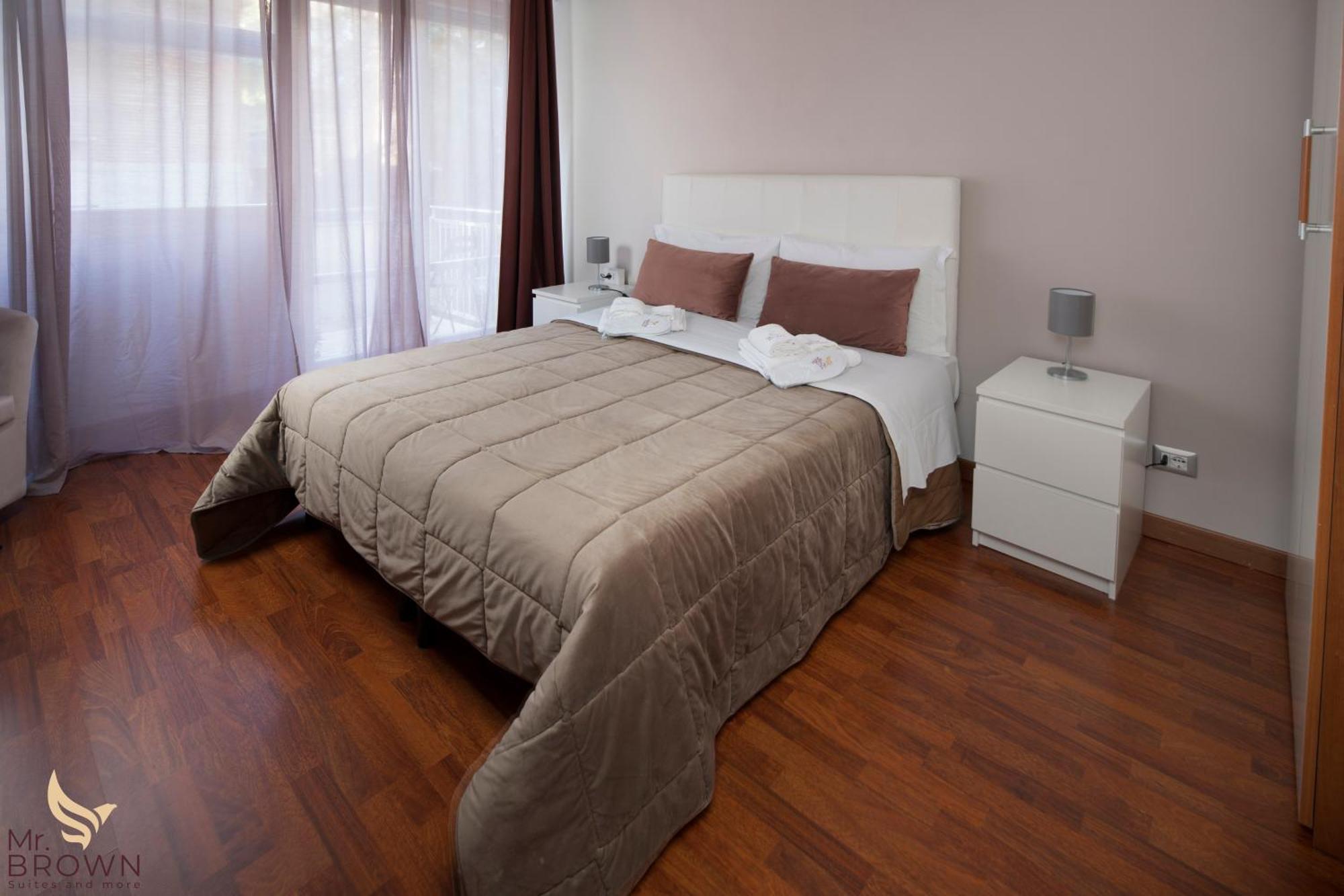Apartment Mrbrown-pincherle